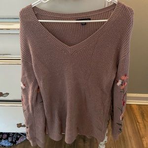 American eagle long sleeve sweater
